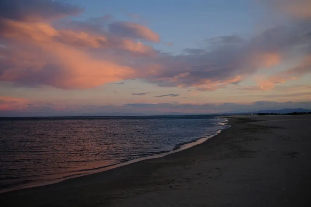 10 règles du contre tourisme