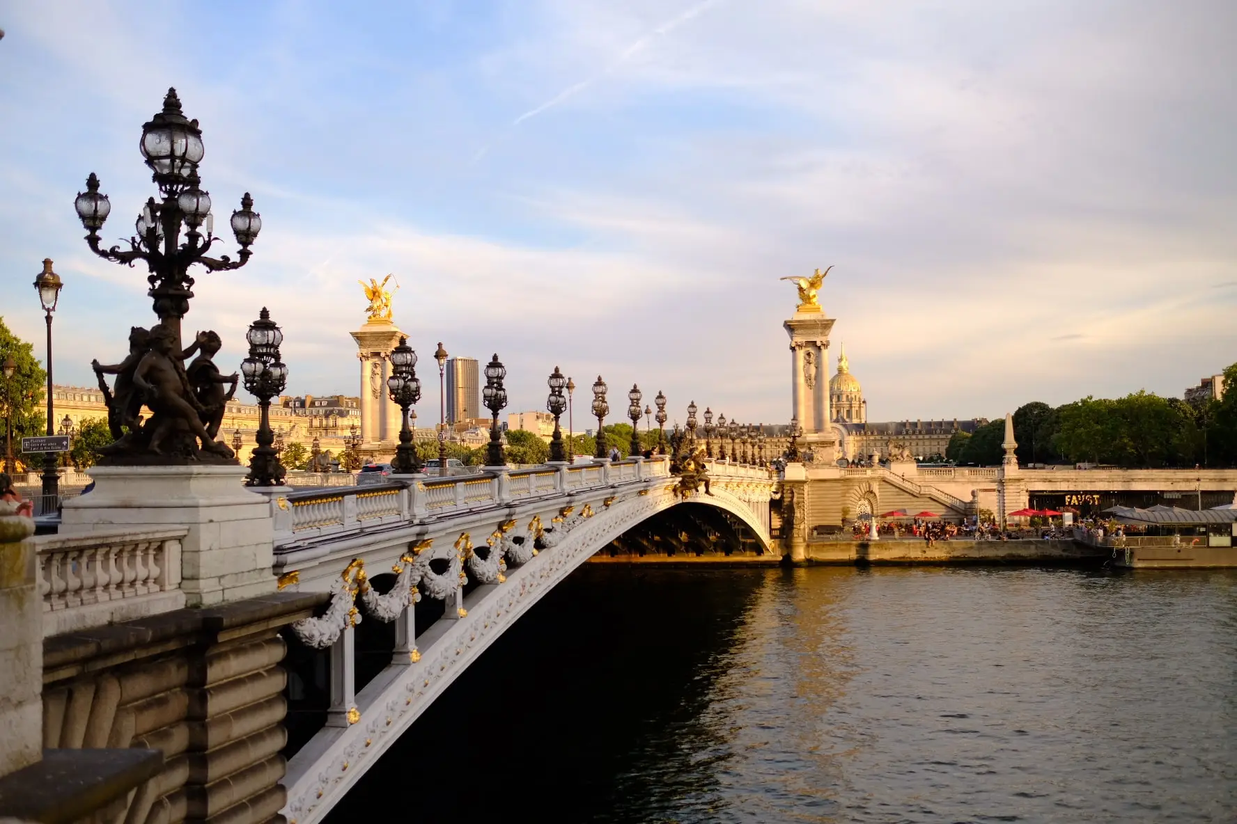 10 règles du contre tourisme