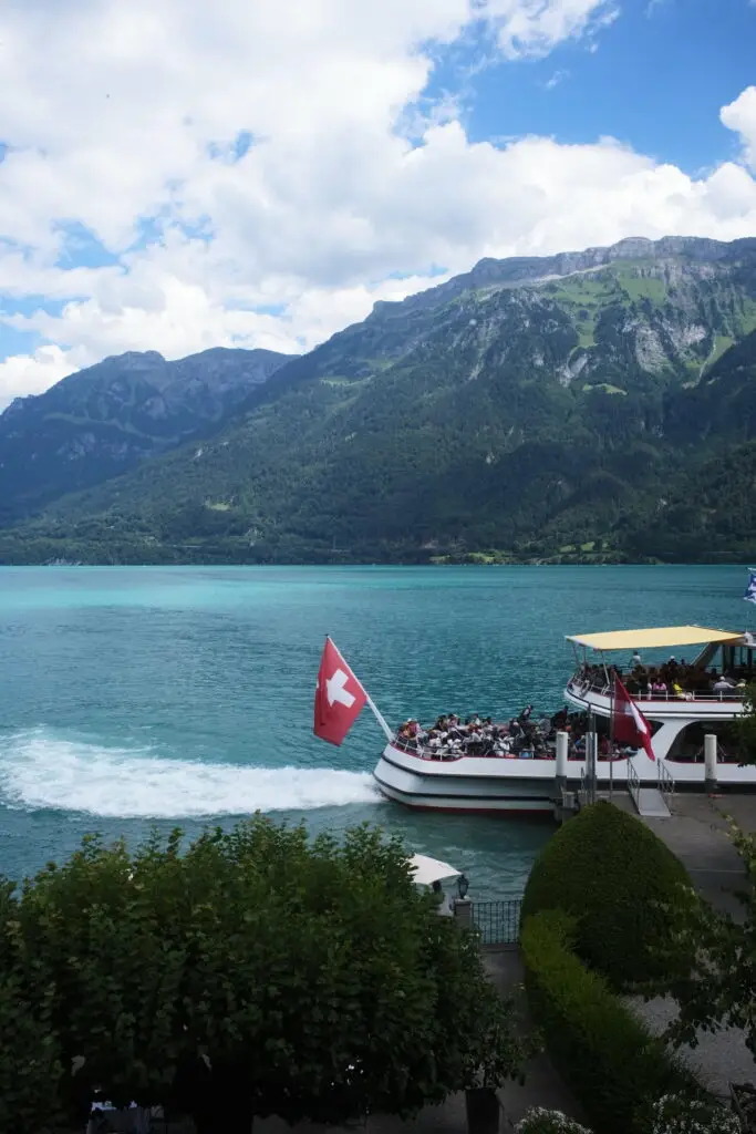 suisse interlaken coeur sportif et jeune de la Suisse
