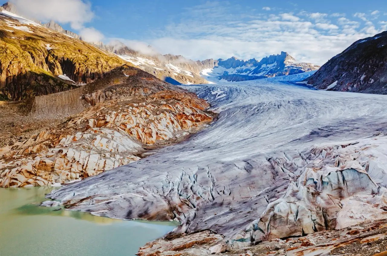 grand mère glacier du rhone marche 2400m