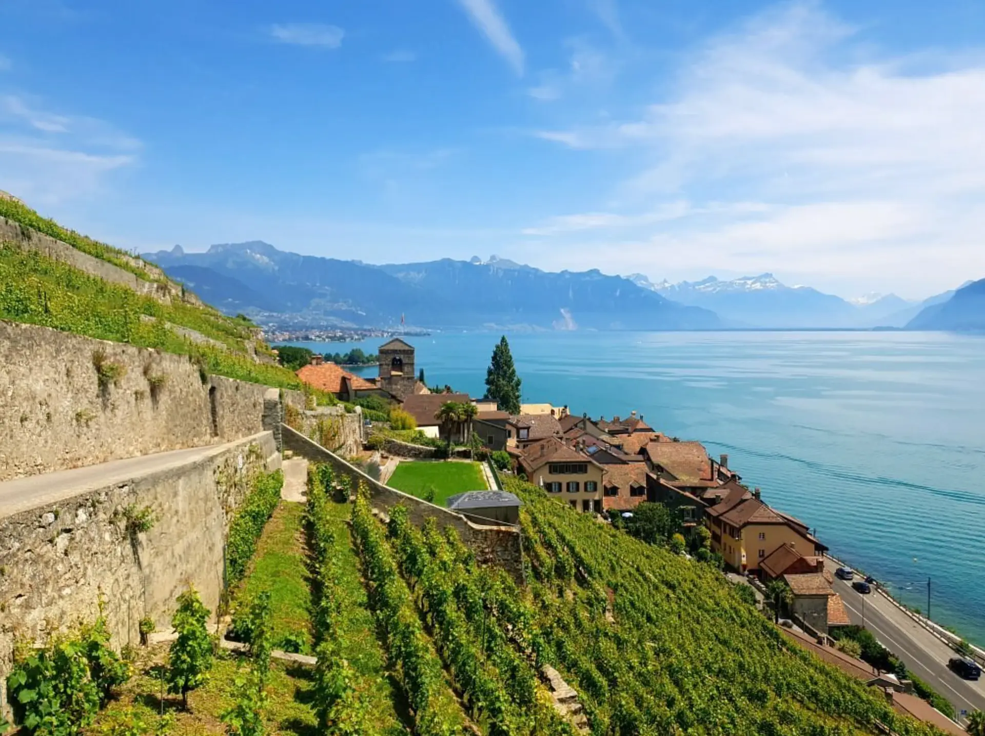 lauvaux vignes montreux milliardaires riviera