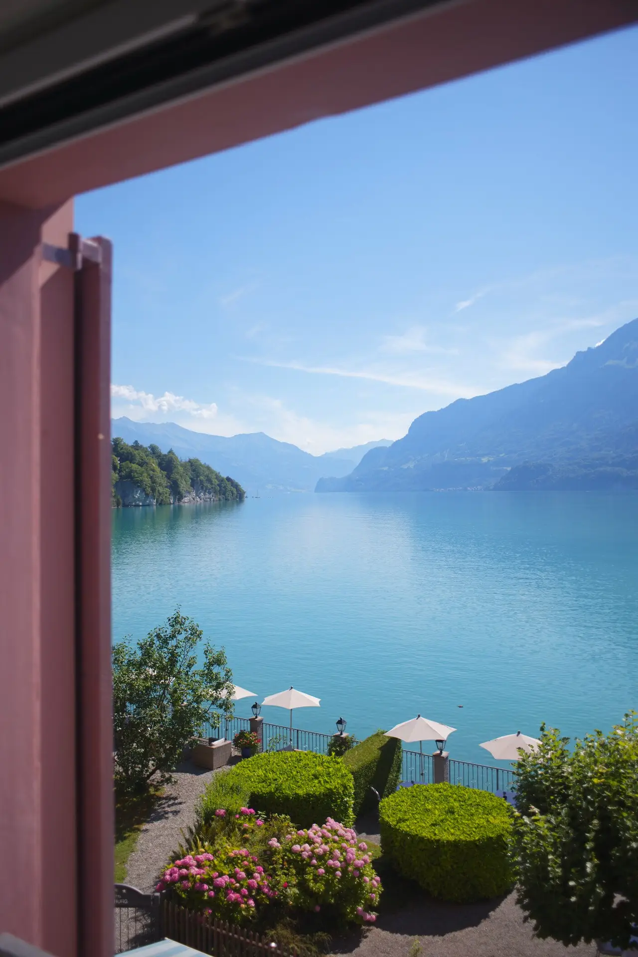 Interlaken jeune sport lac de Brienz hotel luxe suisse