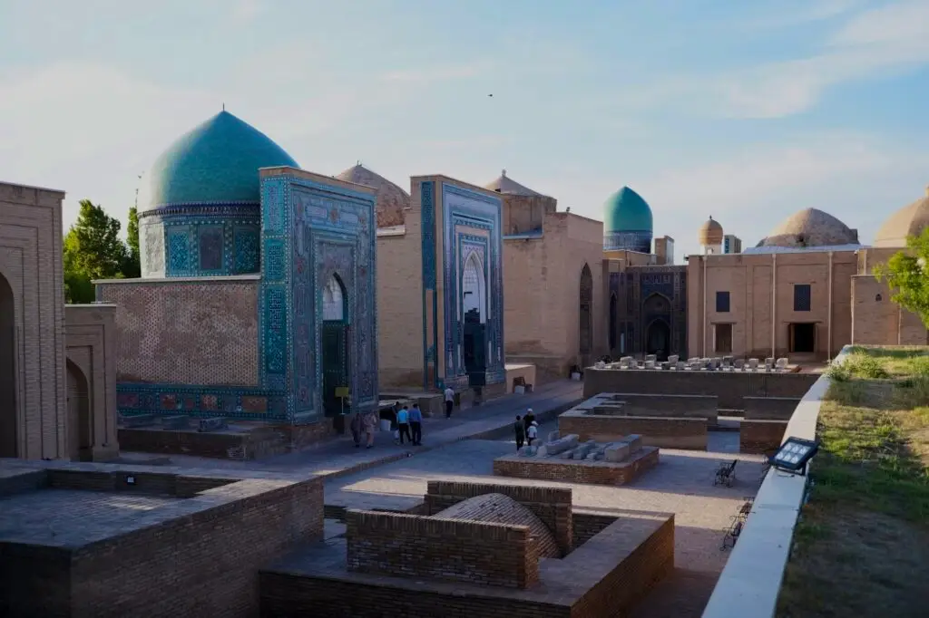 shah i zinda mausolée samarcande ouzbékistan