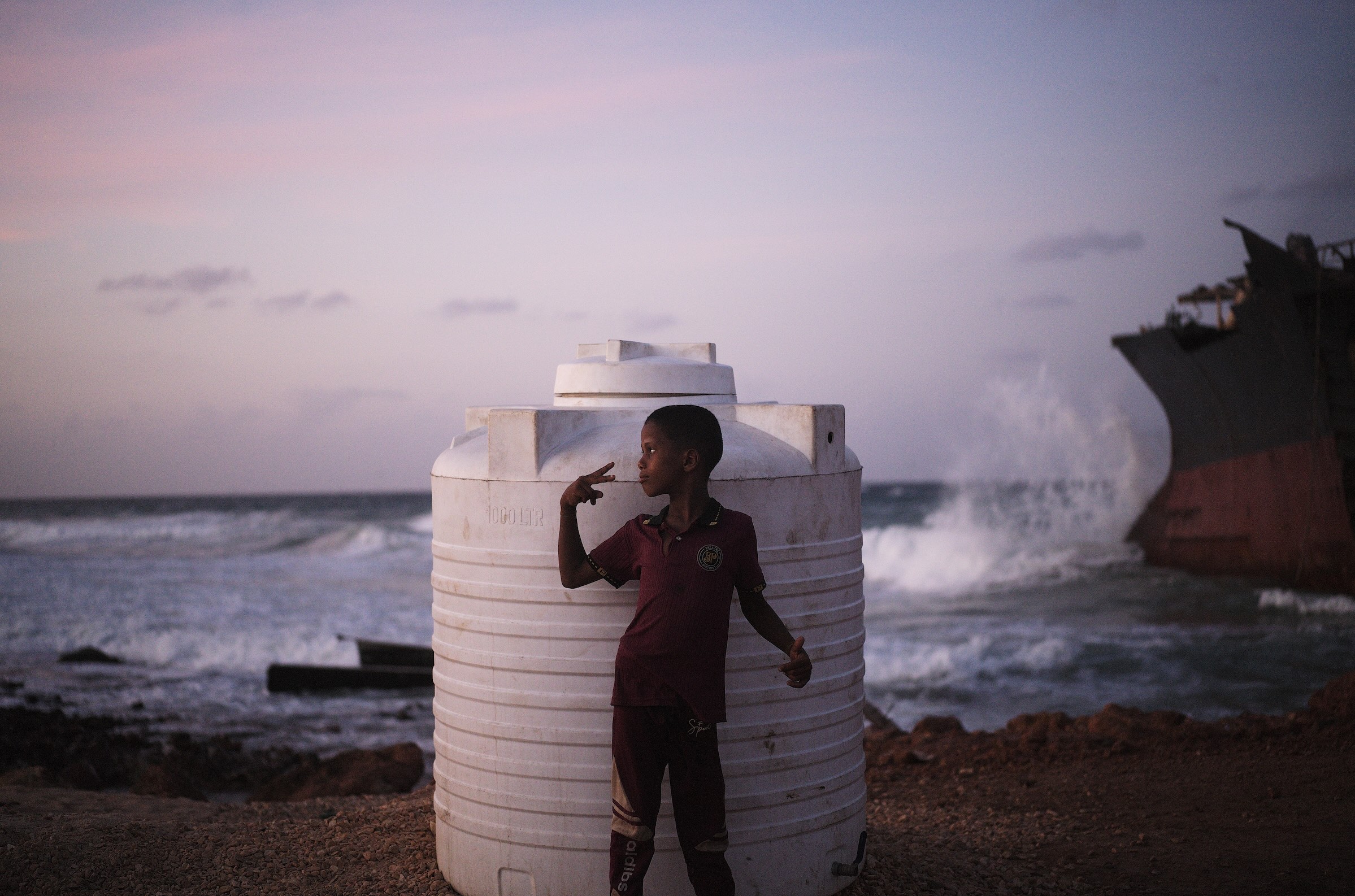 bateau échoué hadiboh socotra sunset