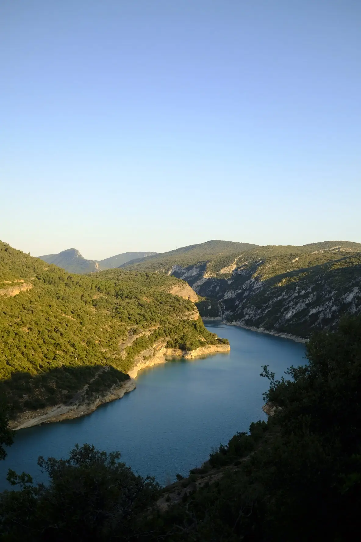 finestra réservoir de canelles espagne catalogne