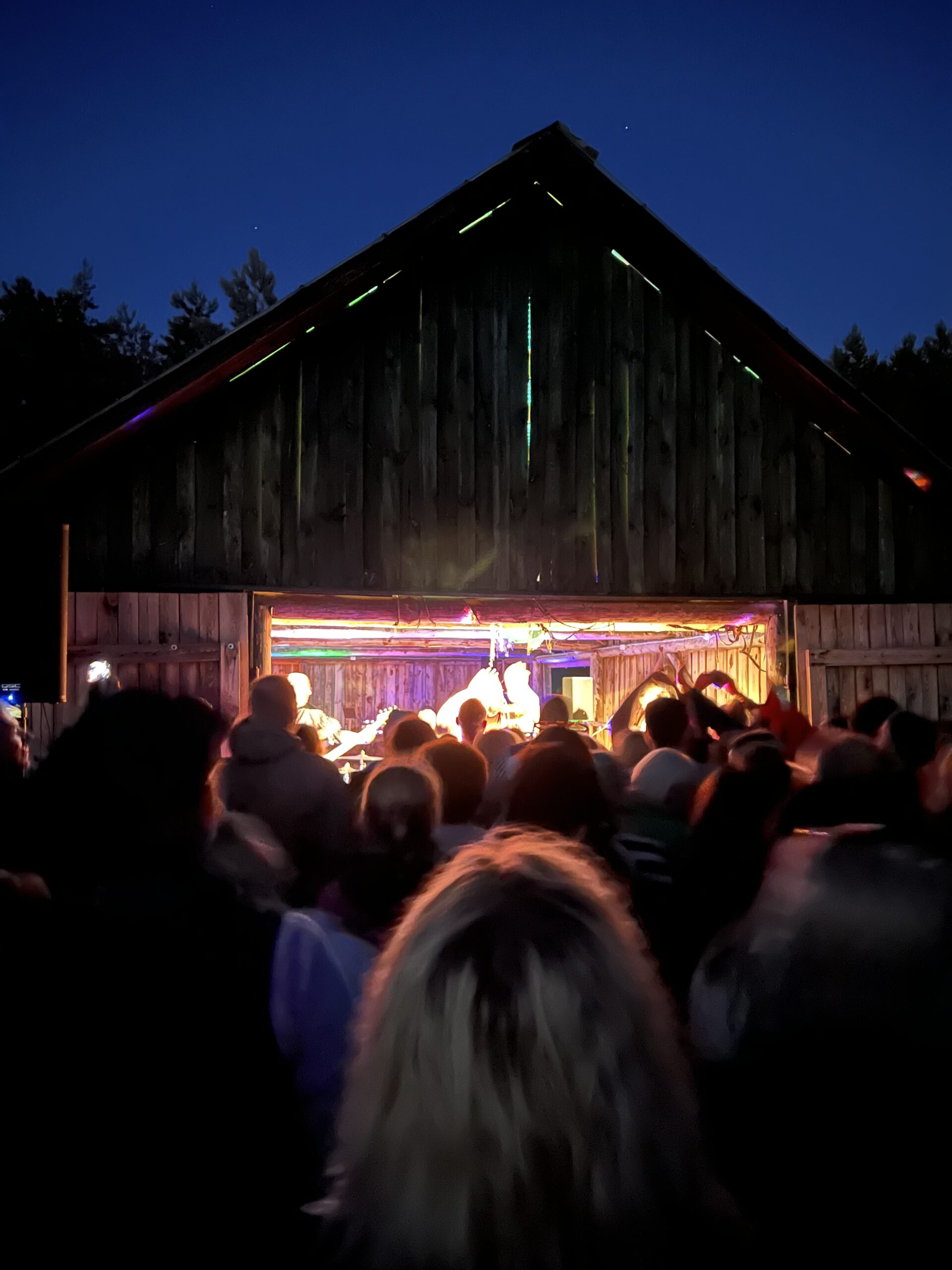 Estonie Kihnu island fête de village